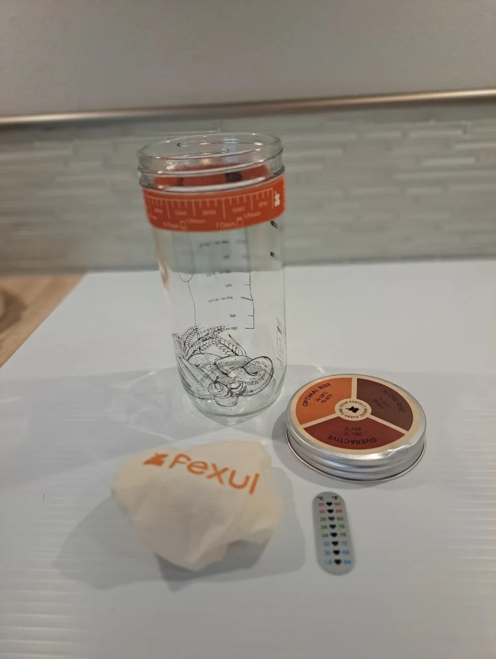 Sourdough Starter Kit. Jar, Tracking, Temperature, Lid & Cover. New